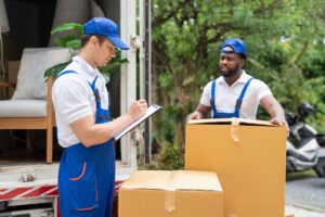 Movers working with delays in the moving timeline.